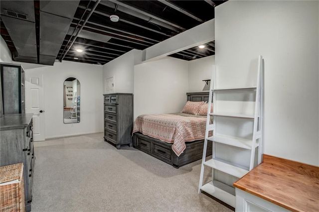 16017 Cedar Street, Basehor, KS 66007