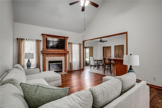 16017 Cedar Street, Basehor, KS 66007