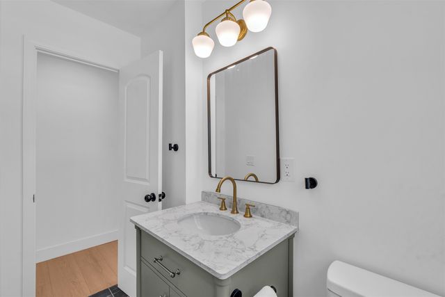 5 Brewster Drive, Taylors, SC 29687