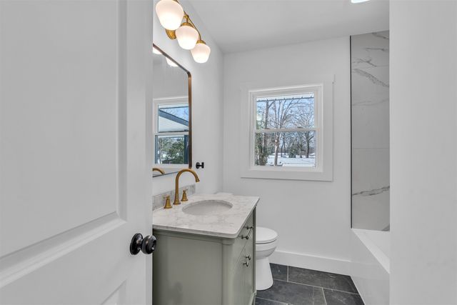 5 Brewster Drive, Taylors, SC 29687