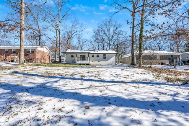 5 Brewster Drive, Taylors, SC 29687