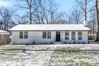 5 Brewster Drive, Taylors, SC 29687