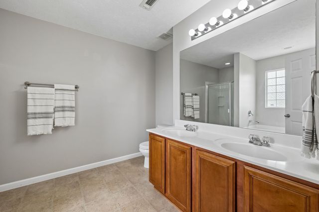1017 Harmony Ln, Hendersonville, TN 37075