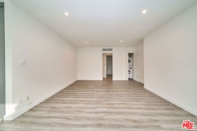 425 S Willaman Drive 308, Los Angeles, CA 90048