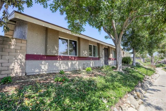 1635 Carmel Circle West, Upland, CA 91784