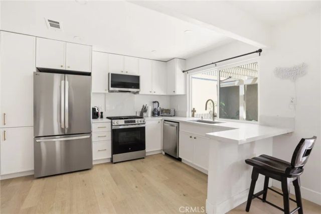 1635 Carmel Circle West, Upland, CA 91784