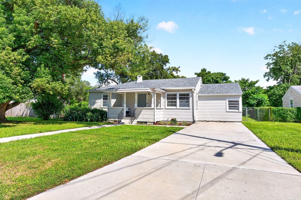 Image 29 of property listing at 401 E JERSEY STREET, Orlando, FL 32806