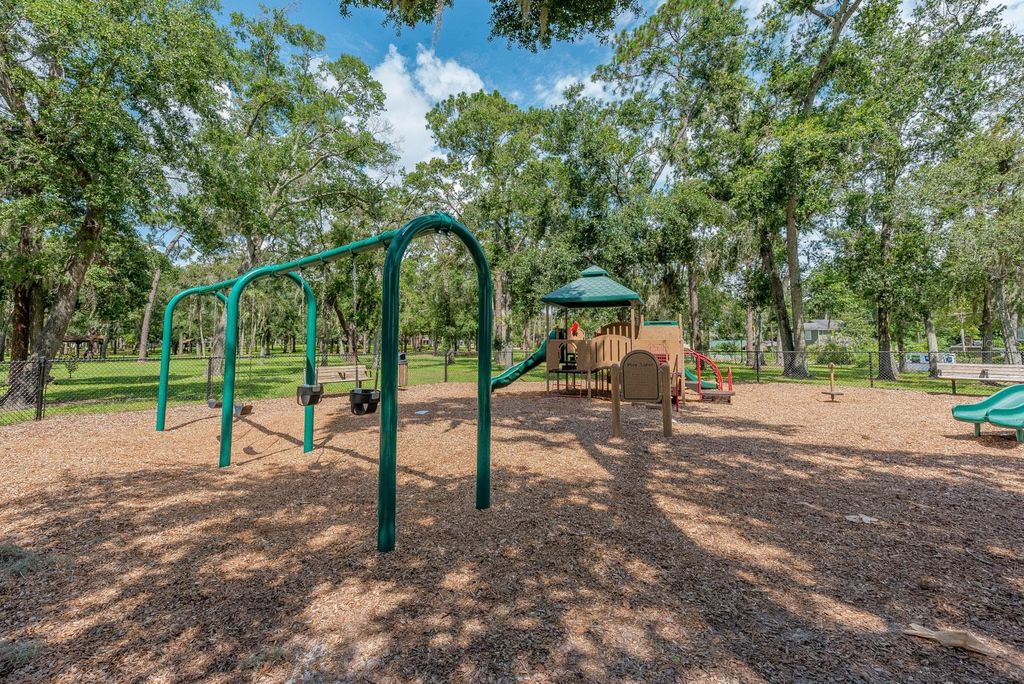 Image 37 of property listing at 401 E JERSEY STREET, Orlando, FL 32806