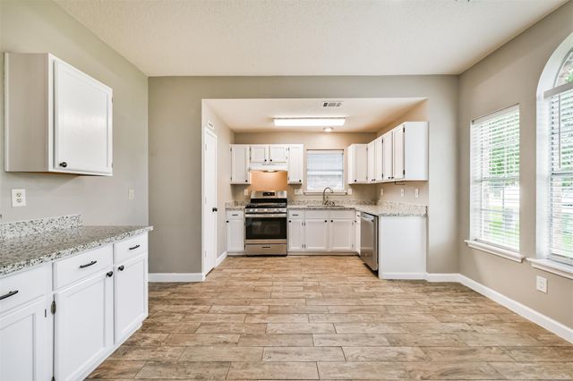 2436 Caroline Street, Dickinson, TX 77539