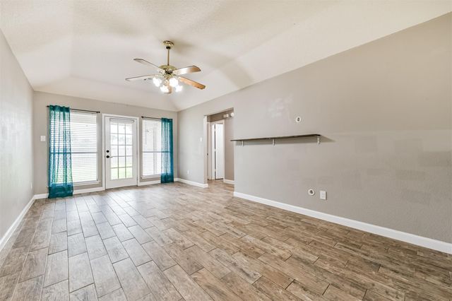 2436 Caroline Street, Dickinson, TX 77539