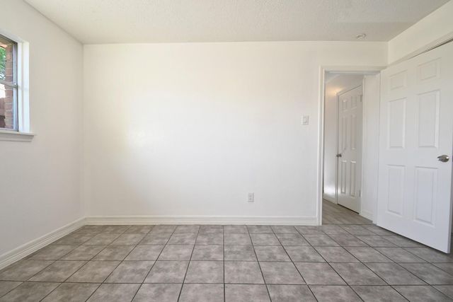 807 Turney Drive, Houston, TX 77038
