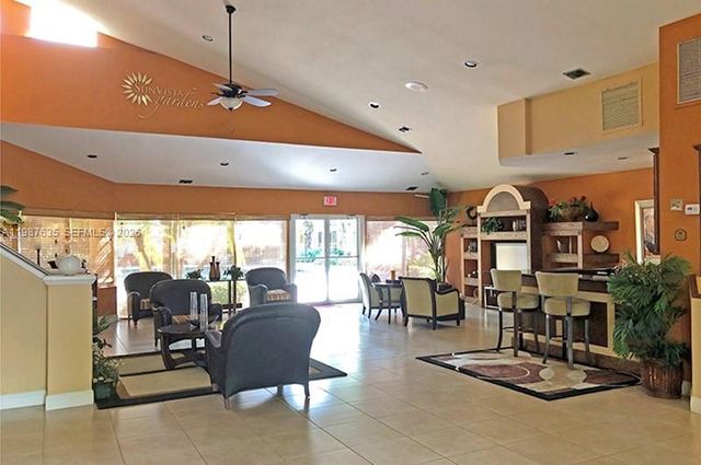 5686 Rock Island Rd 126, Tamarac, FL 33319
