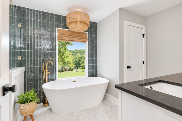 6600 Ellesmere Rd, Nashville, TN 37205