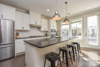 612 Tudor Park Way, Charlotte, NC 28211