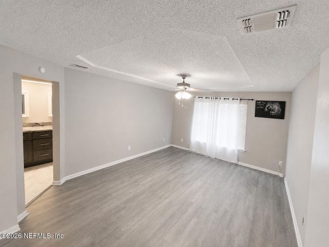 7855 COLLINS RIDGE Boulevard, Jacksonville, FL 32244