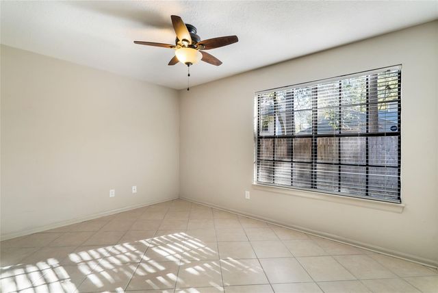 2 Village Knoll Place, The Woodlands, TX 77381