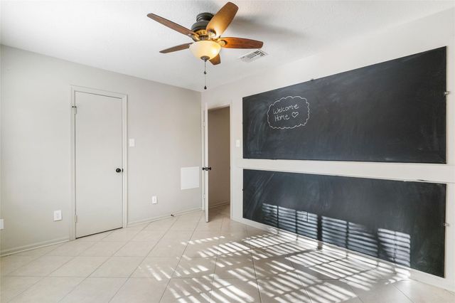 2 Village Knoll Place, The Woodlands, TX 77381