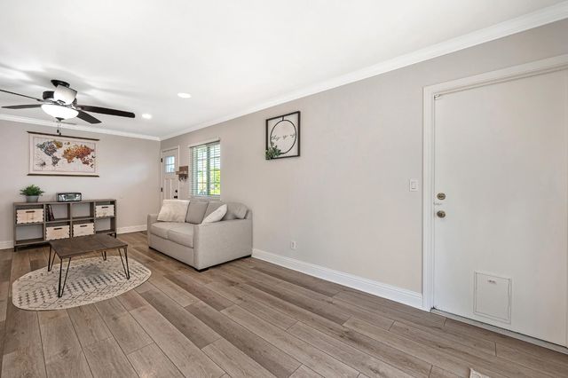 7133 Grenola Way, Citrus Heights, CA 95621