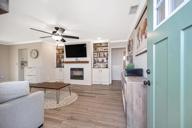 7133 Grenola Way, Citrus Heights, CA 95621