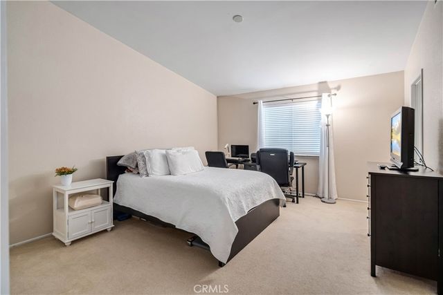 44129 Amherst Lane, Lancaster, CA 93536