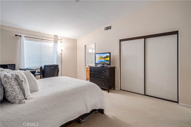 44129 Amherst Lane, Lancaster, CA 93536