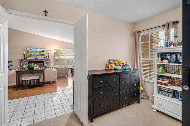 44129 Amherst Lane, Lancaster, CA 93536
