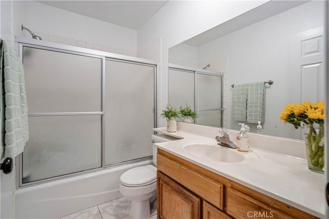 44129 Amherst Lane, Lancaster, CA 93536