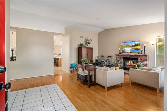 44129 Amherst Lane, Lancaster, CA 93536