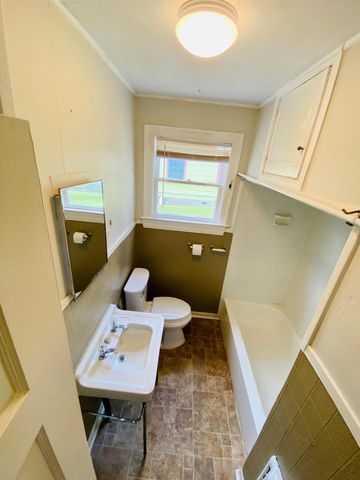 4902 Caswell Ave A, Austin, TX 78751