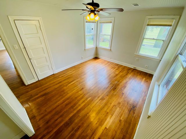 4902 Caswell Ave A, Austin, TX 78751