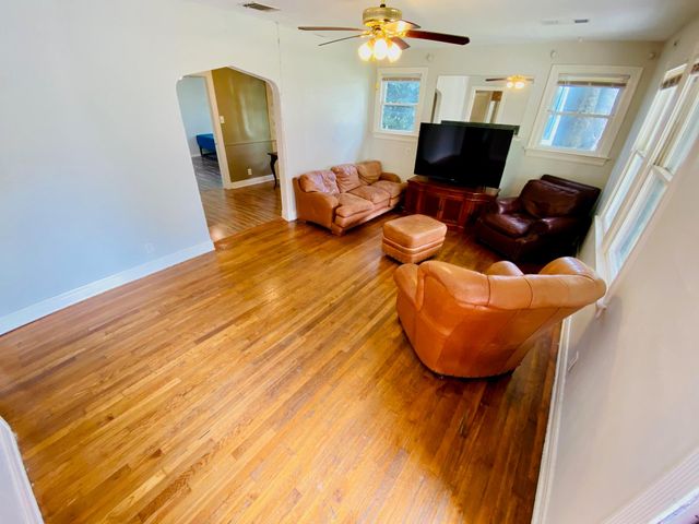 4902 Caswell Ave A, Austin, TX 78751