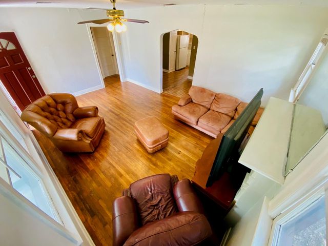 4902 Caswell Ave A, Austin, TX 78751