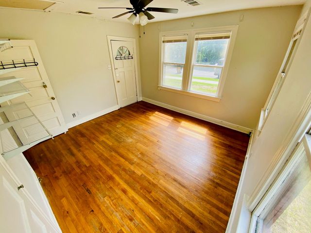 4902 Caswell Ave A, Austin, TX 78751