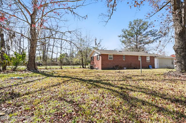 10605 ARNEZ Road, Jacksonville, FL 32218