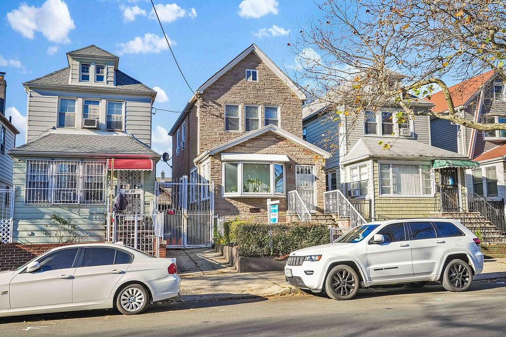 26-26 94th Street, New York City, NY 11369