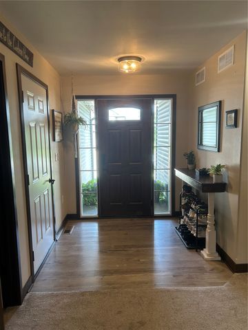 571 Doe Avenue, Tiffin, IA 52340