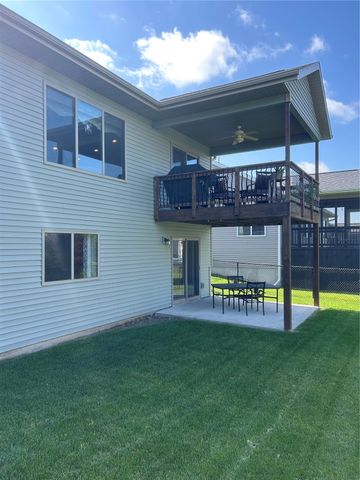 571 Doe Avenue, Tiffin, IA 52340