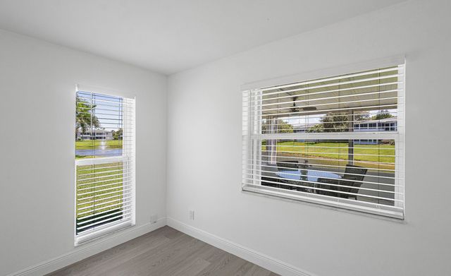 2830 SW 13th Street 101, Delray Beach, FL 33445