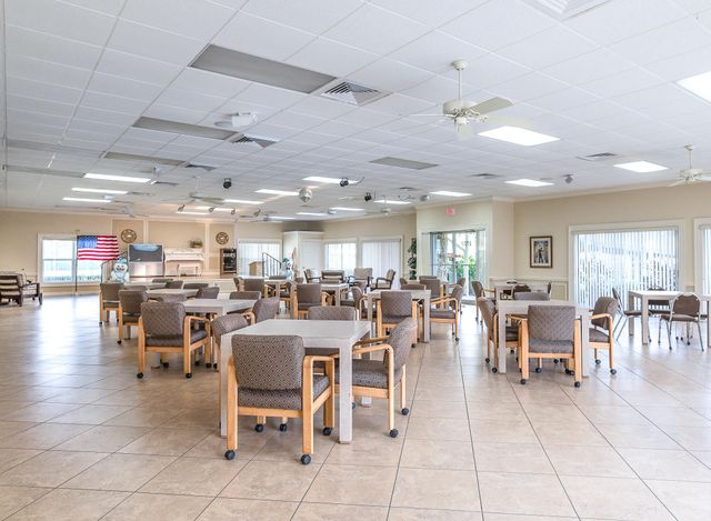 2830 SW 13th Street 101, Delray Beach, FL 33445