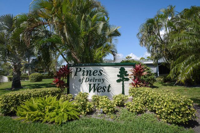 2830 SW 13th Street 101, Delray Beach, FL 33445