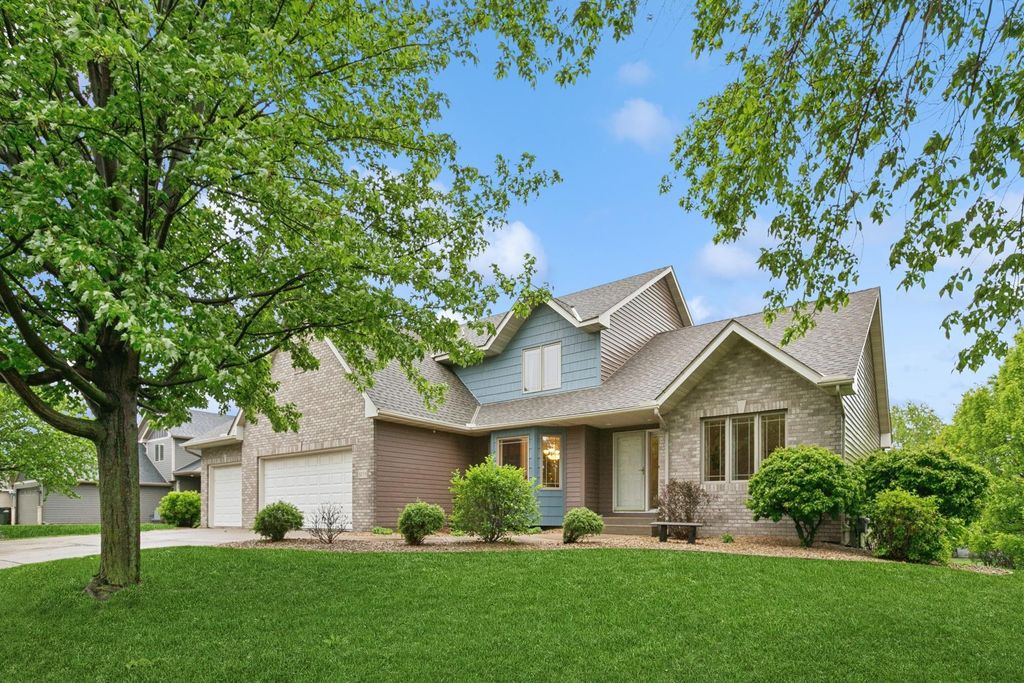 9259 Icosa Street, Lakeville, MN 55044