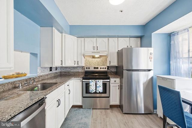 1304 NALLEY, Landover, MD 20785