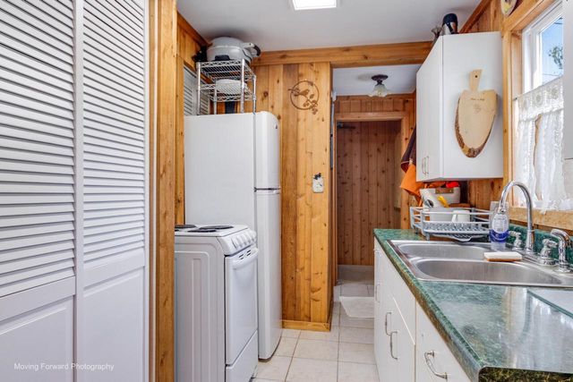 N4550 E Shore Place ROAD, Cambridge, WI 53523