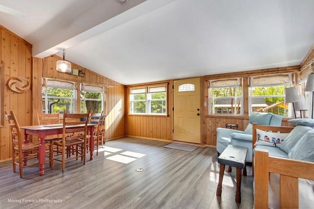 N4550 E Shore Place ROAD, Cambridge, WI 53523