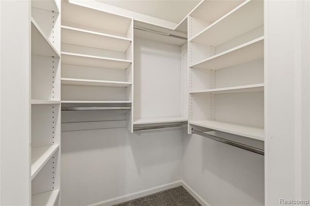 1975 Enterprise Drive, Troy, MI 48083