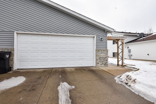 4773 TOWNSITE Place S, Fargo, ND 58104