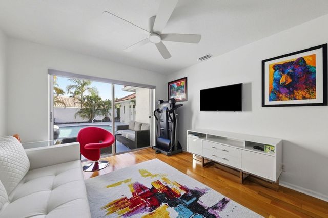 19149 Cloister Lake Lane, Boca Raton, FL 33498