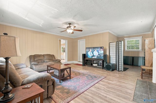 9605 Nottingham Lane, Huntsville, AL 35803
