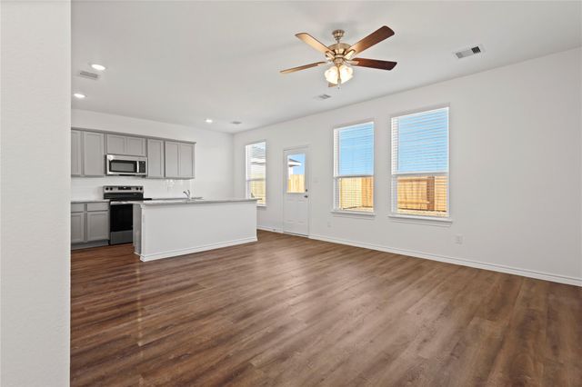 826 Stoney Point Lane, Dayton, TX 77535