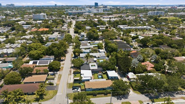 512 SW 15th Street, Fort Lauderdale, FL 33315